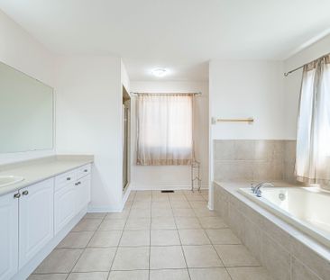 For Lease - 3228 Tacc Drive, Mississauga, Ontario - Photo 6