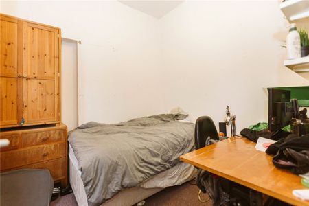 Clifton Park Road, - Photo 5