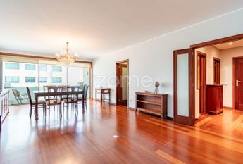 Apartamento T3 em Porto