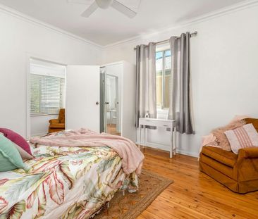 Family Home in Good Location - Photo 6