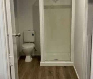 PAPAKURA, 2 BEDROOMS - Photo 1