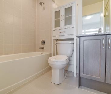 For Lease - 370 Red Maple Road Unit# 10, Richmond Hill, Ontario - Photo 3