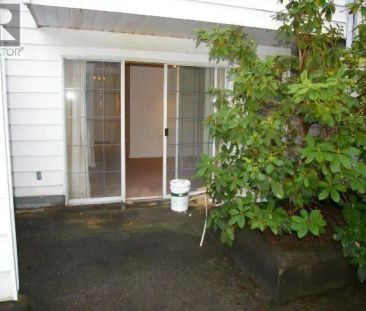 113 707 8 STREET — Bachelor - Photo 1