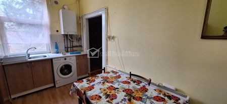 Inchiriere apartament 1 camera, centru, la casa - Photo 2