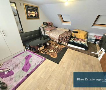 1 bedroom in a house share to rent - Photo 1