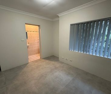 Modern two bedroom plus study townhouse - Photo 3