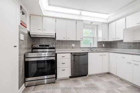 For Lease - 11 Greenbriar Road Unit# MAIN, Toronto, Ontario - Photo 2