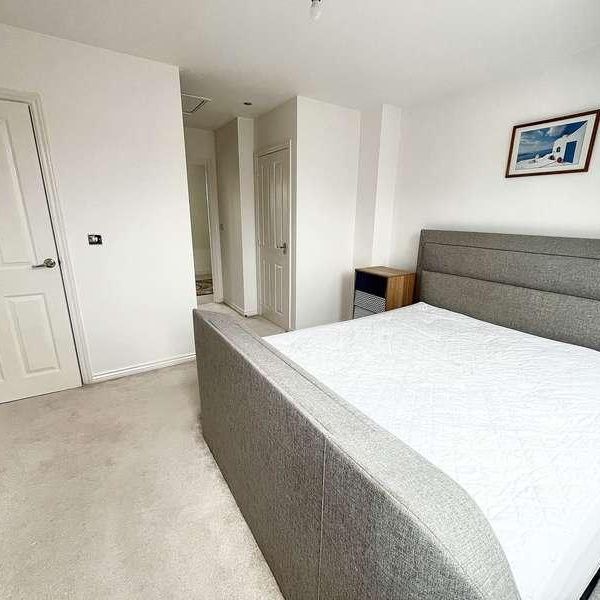 Signals Drive, Coventry, CV3 - Photo 1