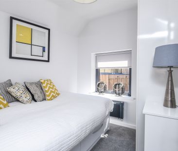 2 bedroom apartment to rent - Photo 3