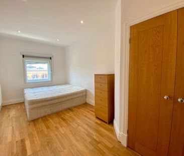 2 Bed Flat, Warren House, W14 - Photo 5