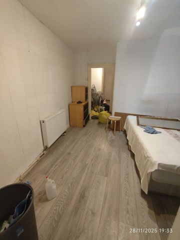 Studio Flat, Francis Road, E10 - Photo 4