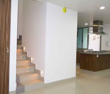 Casa en Renta, C. Diamante N.4, Fracc. Arboledas del Pedregal, Pueb... - Photo 1