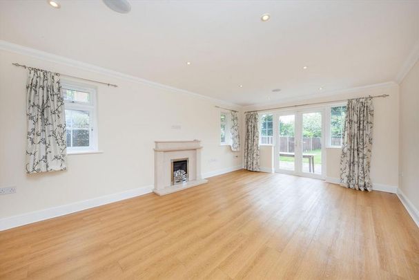 5 bedroom house to rent - Photo 1