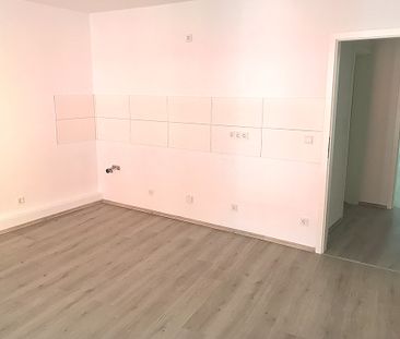 Sehr schöne 2 Zimmer Wohnung im Erdgeschoss wartet auf Sie ! - Photo 4