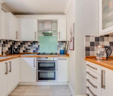 2 bedroom apartment to rent - Photo 6