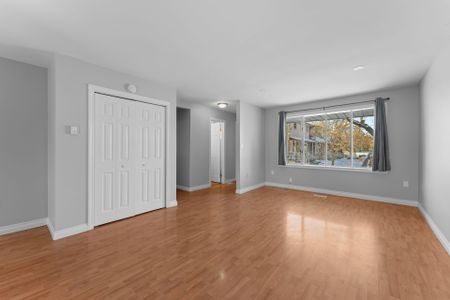 For Lease - 27 Addington Street Unit# 15, Loyalist, Ontario - Photo 2