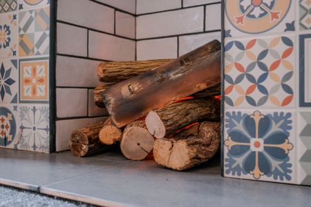 5 Bedroom Home – Medium Let - Photo 3