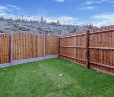 Nicholson Close, Redhill, Nottingham, NG5 8RQ - Photo 2