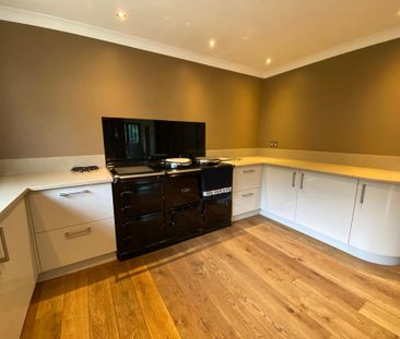 4 bedroom detached house to rent - Photo 6