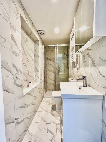 Studio Flat, Mercia Grove, SE13 - Photo 5