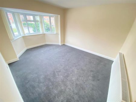 5 bedroom detached house to rent - Photo 4