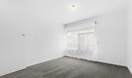 Corner block in a convenient location! - Photo 3