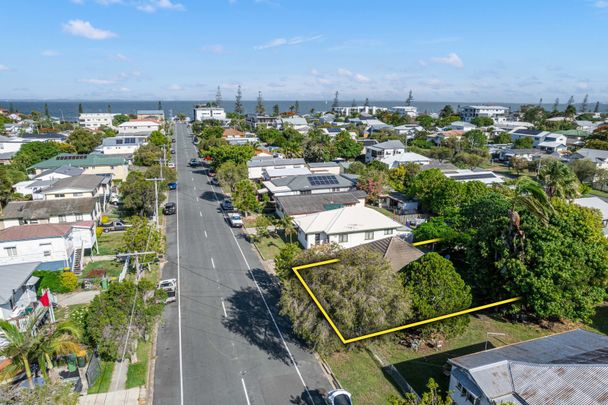 47 McCulloch Avenue, Margate QLD 4019 - House For Rent - $575 | Domain - Photo 1