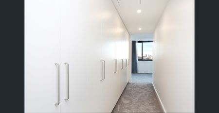 Spectacular LUXURIOUS 2 bed, 2 bath, 1 car + storage NEAR NEW, Convenient LOCATION to shops, transport & More! - Photo 2