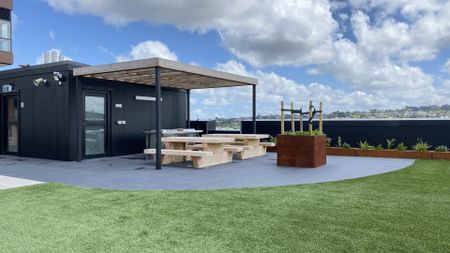 Modern Studio Apartment in Ellerslie - Photo 4