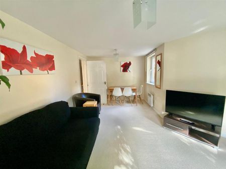 2 bedroom apartment to rent - Photo 5