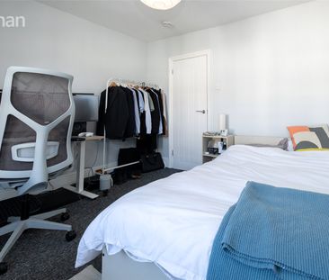 4 bedroom terraced house to rent - Photo 2
