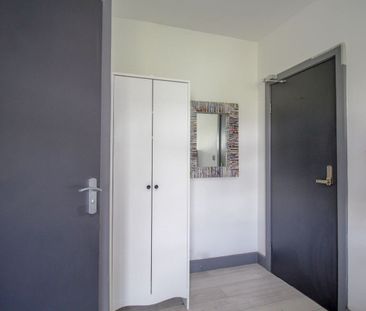 Studio Flat, Dollis Hill Lane, NW2 - Photo 1