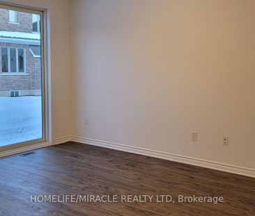 Townhouse For Lease | W8071656 - Photo 2