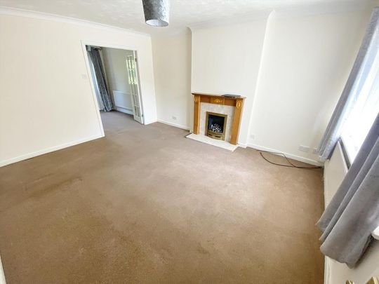 3 bedroom semi-detached house to rent - Photo 1