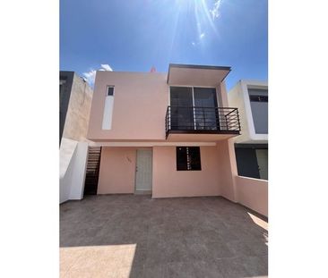 Casa en RENTA en Cerradas de Santa Rosa - Photo 5