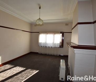 One Bedroom Unit - Centrally Located & Double Brick - Photo 6