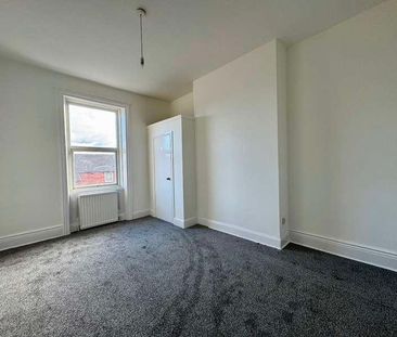 Howdon Road, North Shields, NE29 - Photo 2