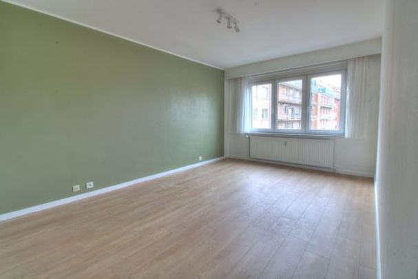 Appartement te huur - Photo 1