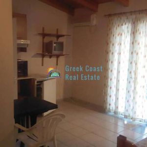 Studio/Γκαρσονιέρα για ενοικίαση Κέντρο (Ρίο) - Photo 2