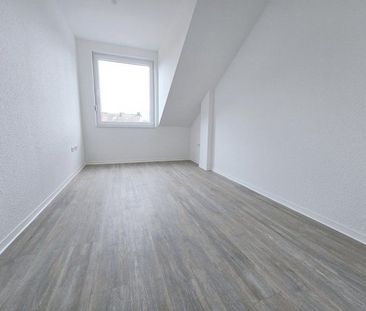 Aufstockung/Erstbezug: Tolle Wohnung mit Fußbodenheizung und West-B... - Photo 4