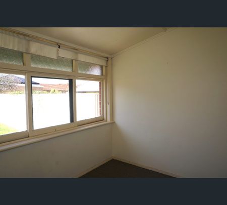 59 Tarlton St, Somerton Park, SA 5044 - Photo 5