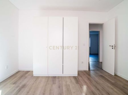 Corroios, Setúbal Municipality - Photo 4