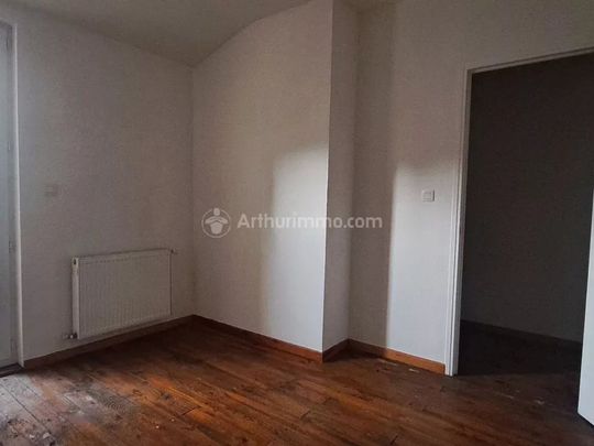 Location Duplex 3 pièces 50 m2 à Carmaux - Photo 1