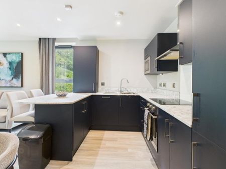 Apartment 13 Lesley Parklands 60 Knocknagoney Road, Belfast, BT4 2FU - Photo 4