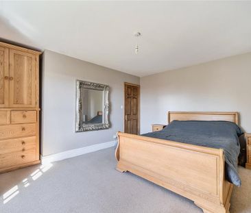 6 bedroom detached house to rent - Photo 6