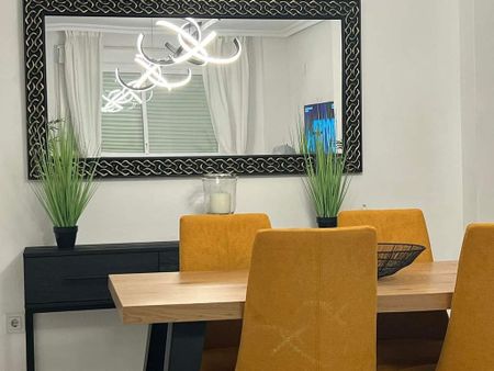 2 bedroom luxury Apartment for rent in Nueva Andalucia, Spain - Photo 2