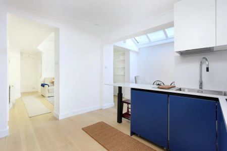 1 bedroom flat in Wandsworth - Photo 4