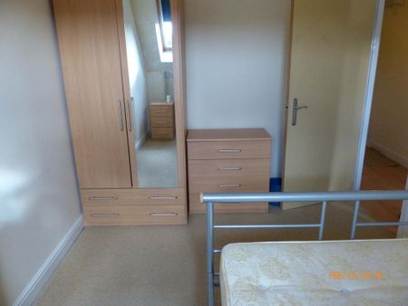 1 bedroom flat to rent - Photo 4