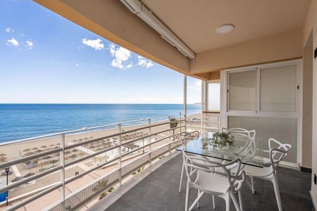 3 room luxury Apartment for rent in Fuengirola, Spain - Photo 2