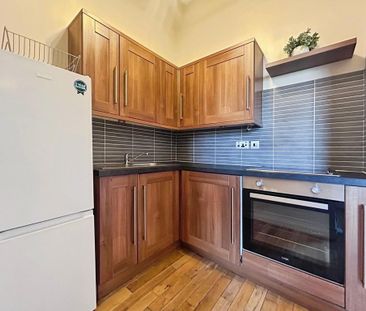 1 bedroom apartment to rent - Photo 4